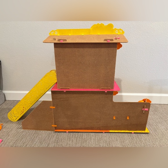 SOLD 1975 Barbie Fashion Plaza Mattel Playset, With Box, Missing Accessories - Picture 11 of 16